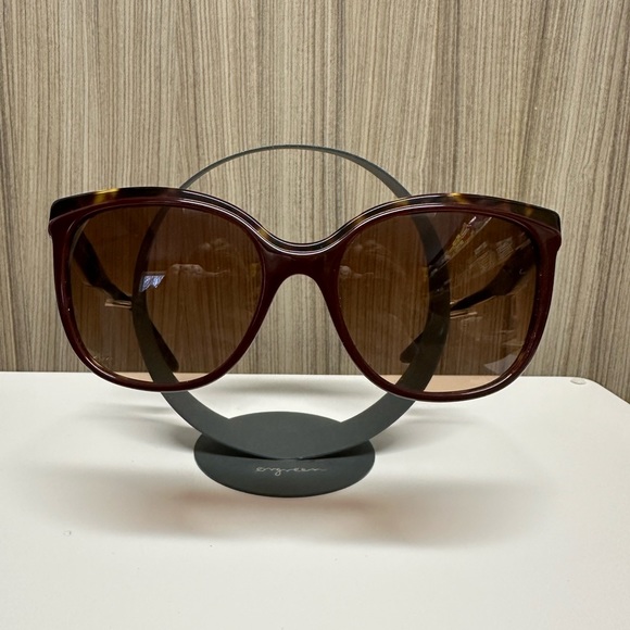 Burberry 4270 3730/13 Sunglasses - Picture 2 of 3